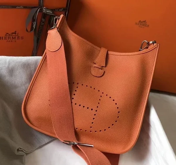 H Evelyne29 new arrival size : 29*30 cm